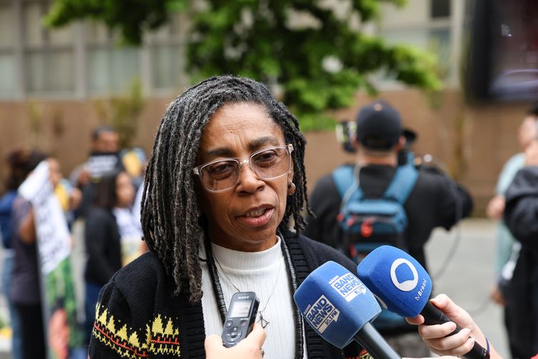 Anistia Internacional classifica como desastrosa operação no Rio