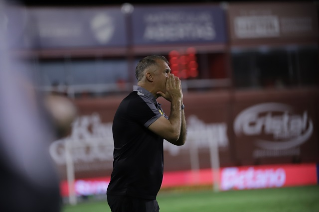 Eduardo Baptista Garante Reação e Confia em Elenco do Criciúma na Série B