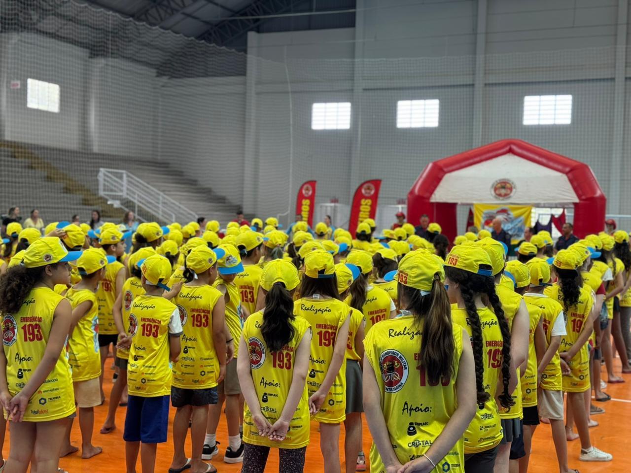 Bombeiros formam mais de 140 golfinhos em Cocal do Sul