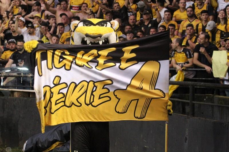 Criciúma mobiliza torcida e instituições na reta final rumo à Série A