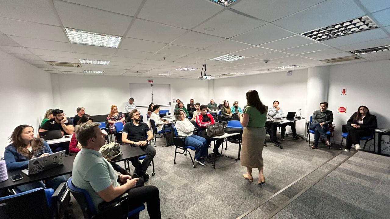 Governo integra Semae, IMA e SCTI em capacitação para padronizar gestão de projetos em SC