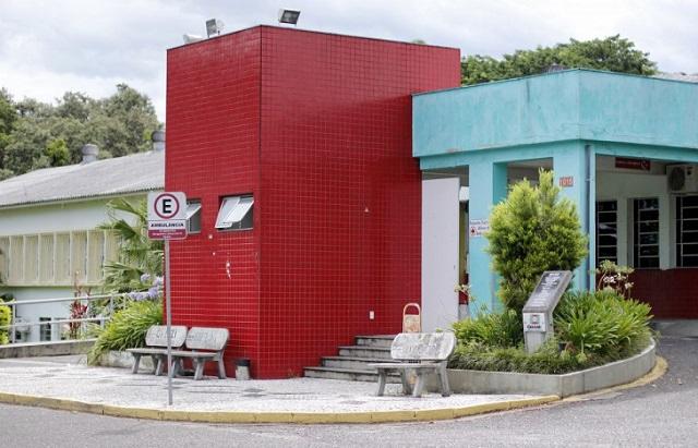 Greve no Hospital Infantil de Criciúma é encerrada após acordo entre funcionários e direção