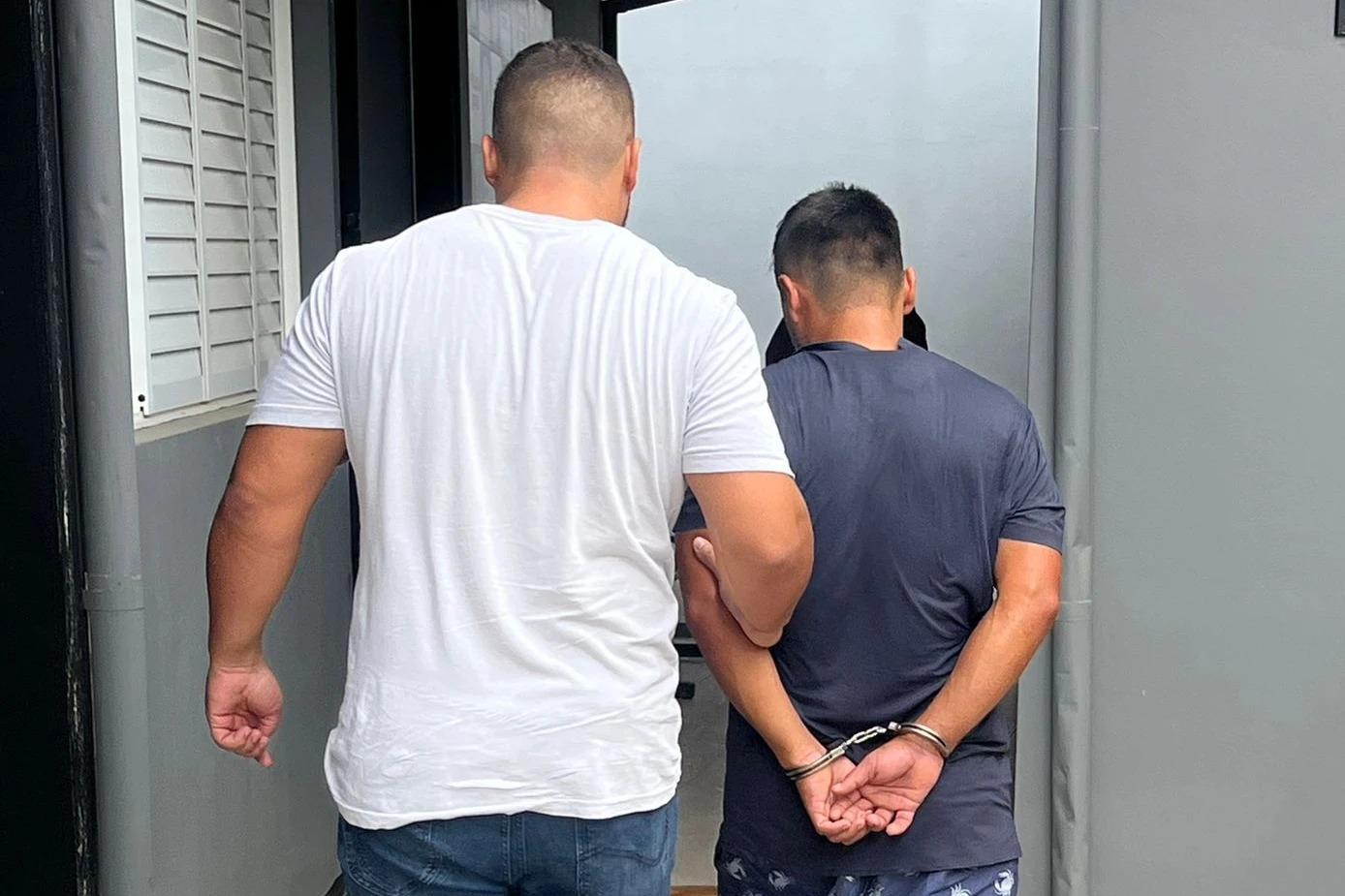 Homem é preso após torturar e agredir esposa em Morro da Fumaça