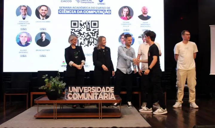 Agentes inteligentes e relações humanas marcam a abertura da Semana Acadêmica de Ciência da Computação da Unesc