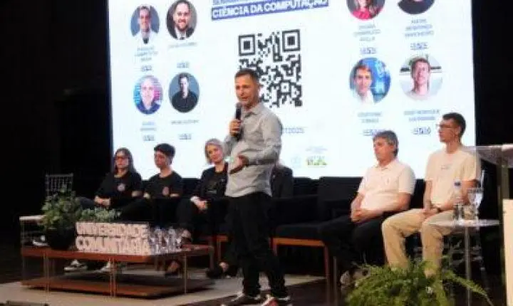 Agentes inteligentes e relações humanas marcam a abertura da Semana Acadêmica de Ciência da Computação da Unesc
