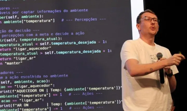 Agentes inteligentes e relações humanas marcam a abertura da Semana Acadêmica de Ciência da Computação da Unesc