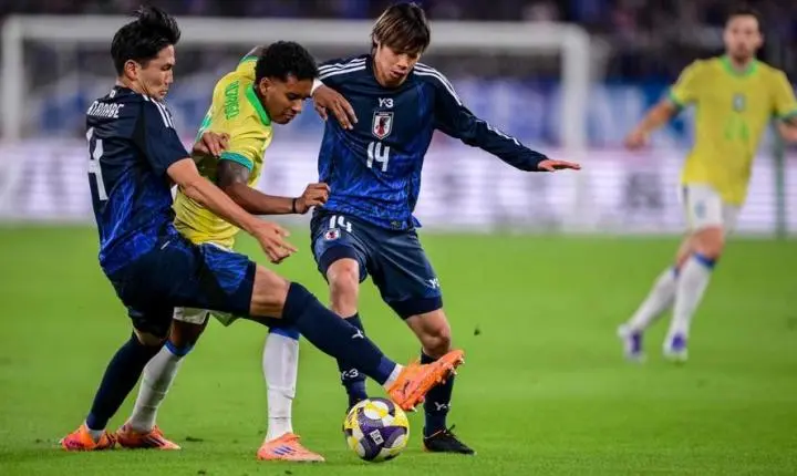 Brasil vence o Japão de virada e avança às oitavas da Copa do Mundo