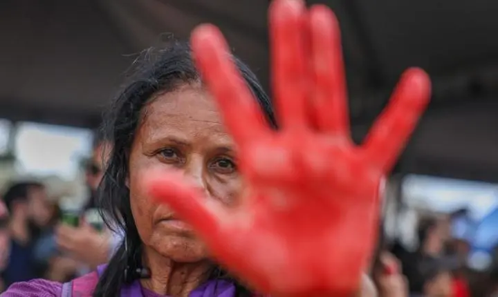 Comissão mista debate o uso de tecnologia no combate à violência contra a mulher