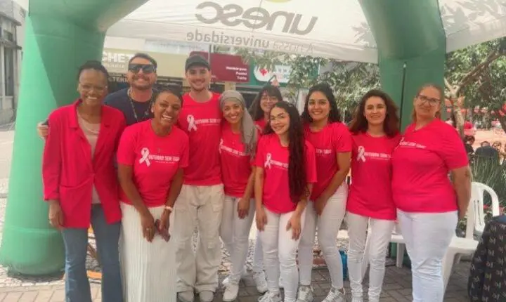 Curso Técnico em Enfermagem leva conscientização sobre prevenção do câncer à população criciumense