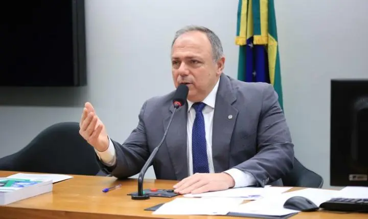 Deputados da oposição dizem que operação policial no Rio foi necessária