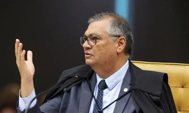 Dino afirma que STF não legitima