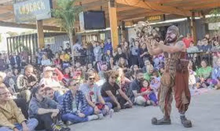 Festival de Teatro Revirado apresenta espetáculos gratuitos em Criciúma e região