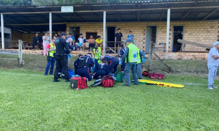 “Tiro no coração”: homem é morto após discussão em campo de futebol no Oeste de SC